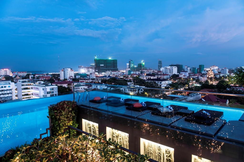 Aquarius Hotel And Urban Resort Phnom Penh Exterior photo